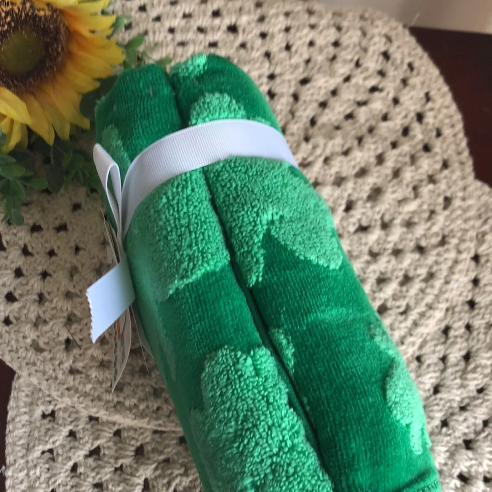 Caro Green Shamrock Hand Towels - Set of 2